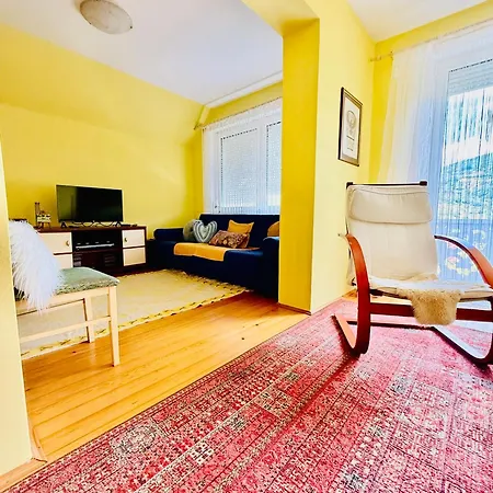 Daire Amorea Balkon S Pogledom, Privatni Parking I Blizina Drine *