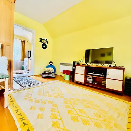Amorea Balkon S Pogledom, Privatni Parking I Blizina Drine Daire